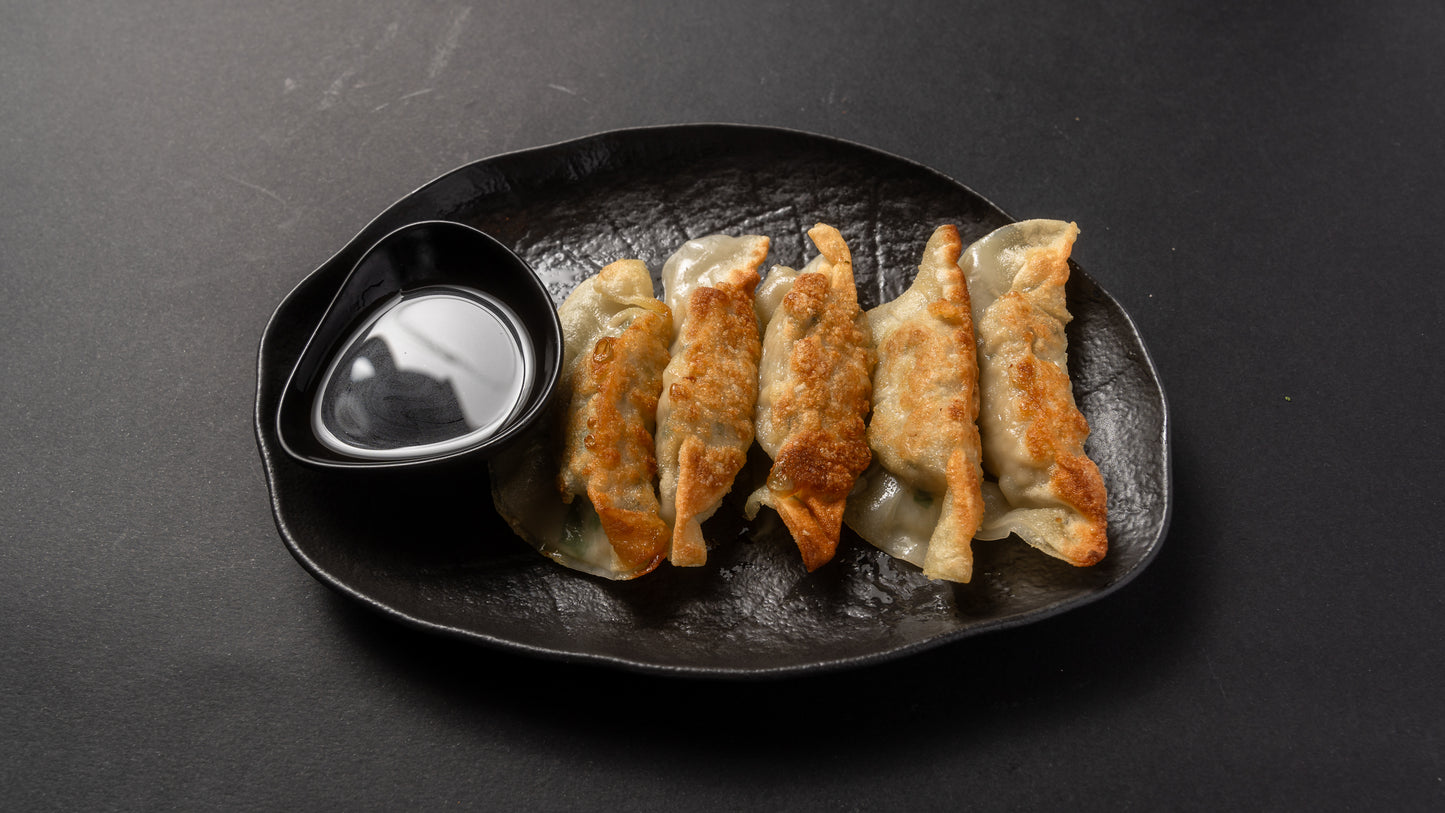 CHICKEN GYOZA